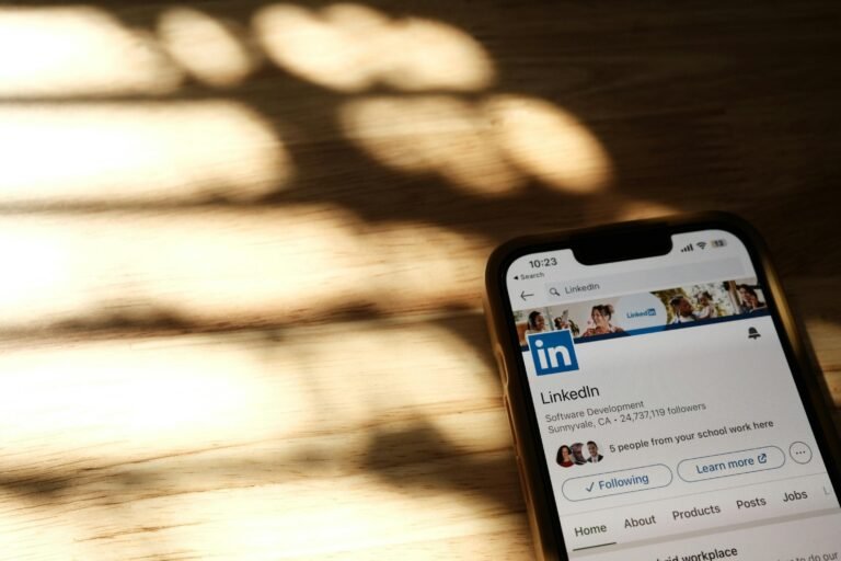 Optimisez Votre Présence sur LinkedIn